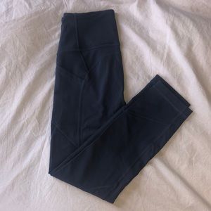 Lululemon leggings with pockets